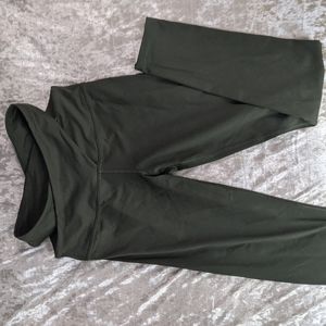 Victoria Secret Sport Leggings/ Small/ Olive Green